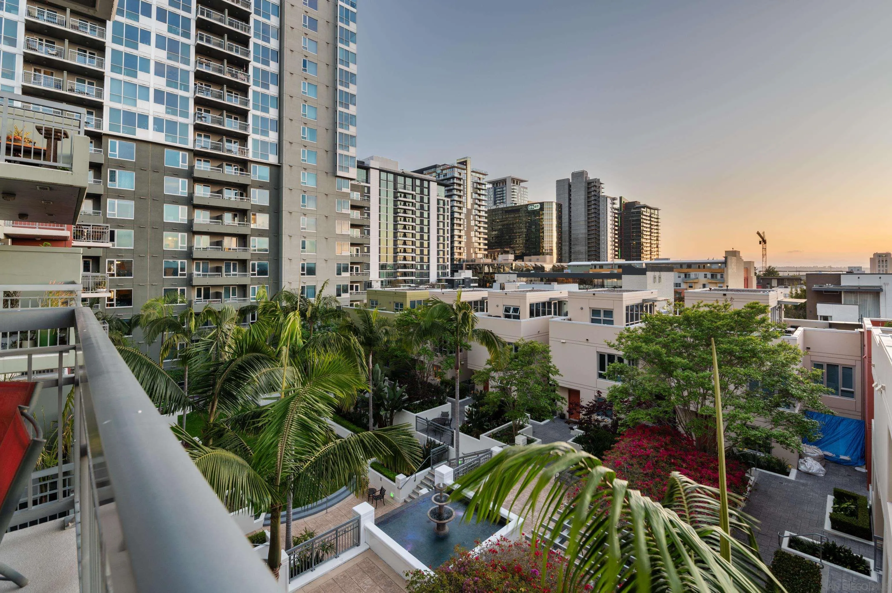 1580 Union St Unit 407