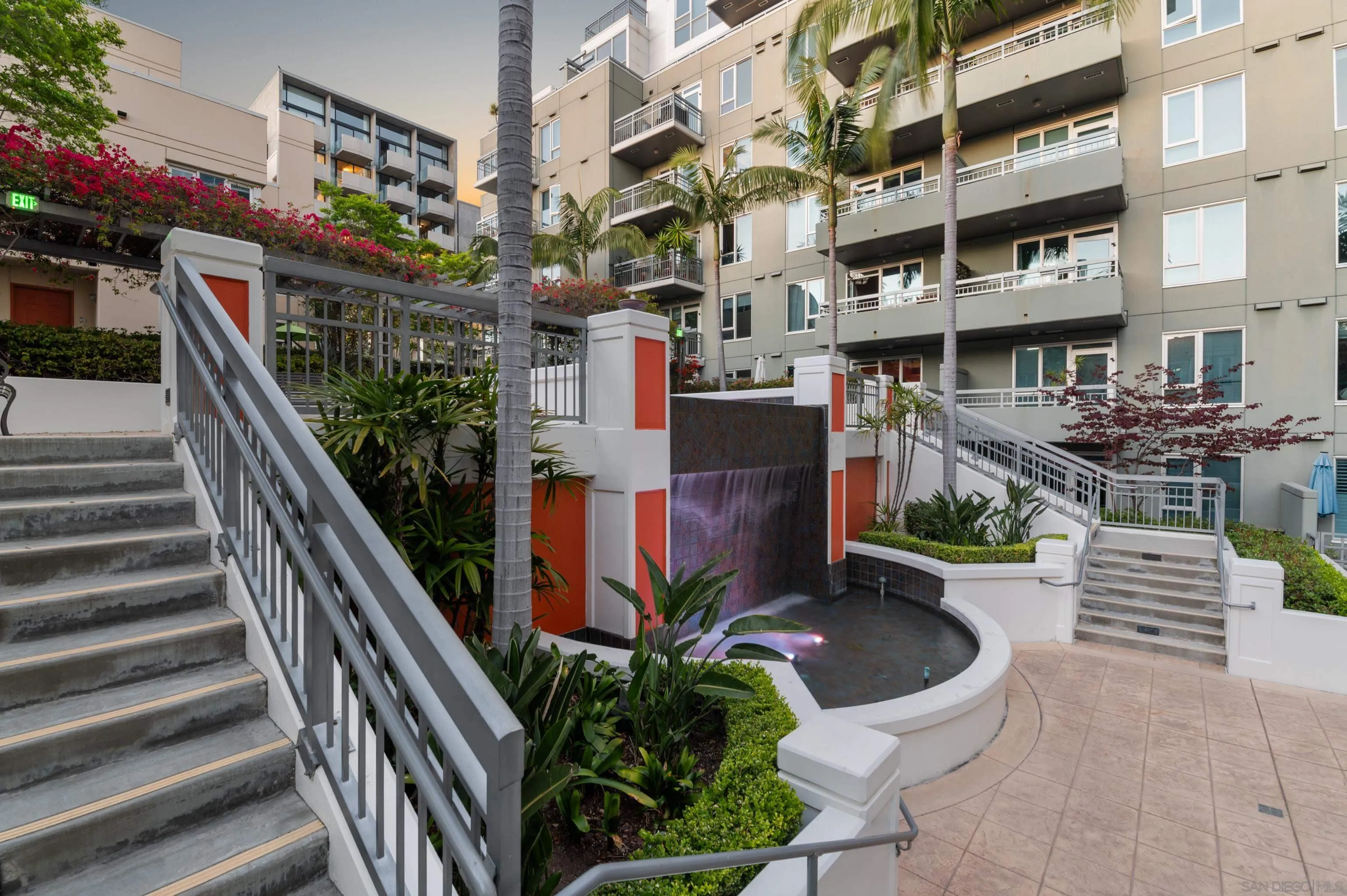 1580 Union St Unit 407