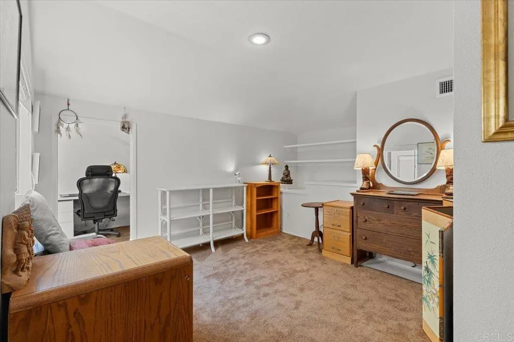 1108 La Sombra Drive