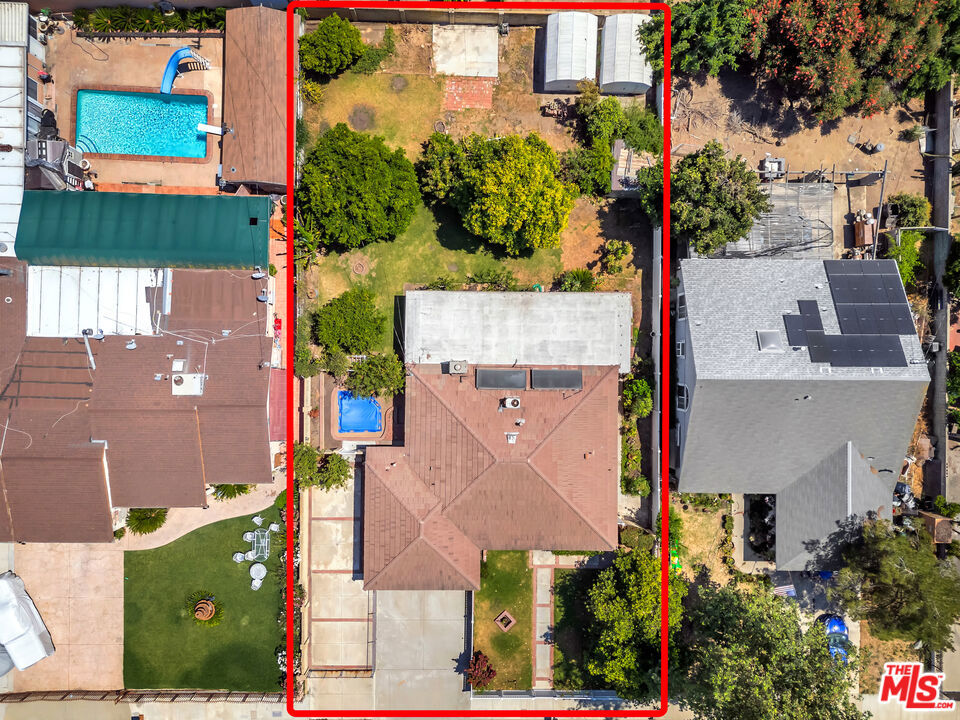 1856 Glenpark Street