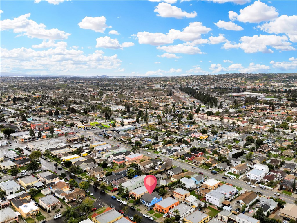 3941 S Van Ness Avenue