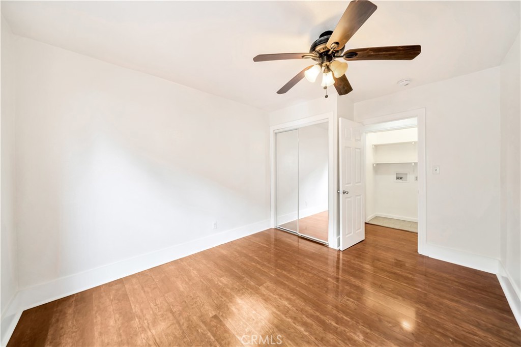 3941 S Van Ness Avenue