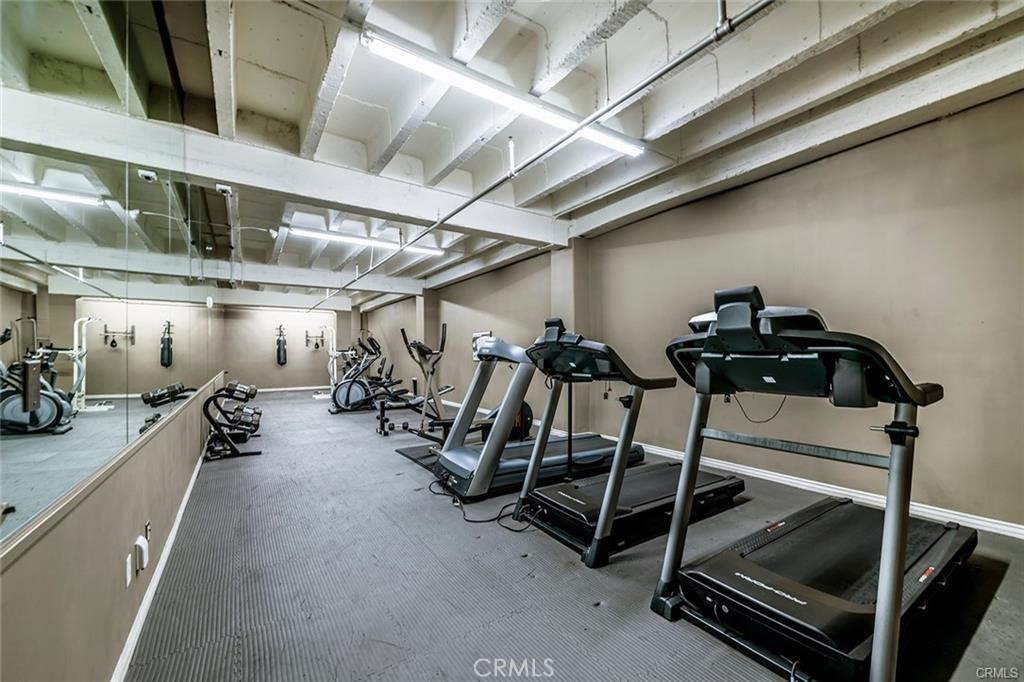 312 W 5th Street 1022