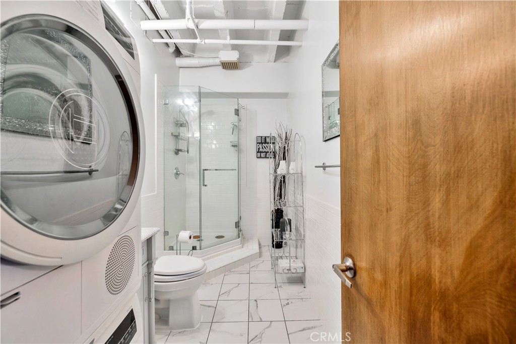 312 W 5th Street 1022