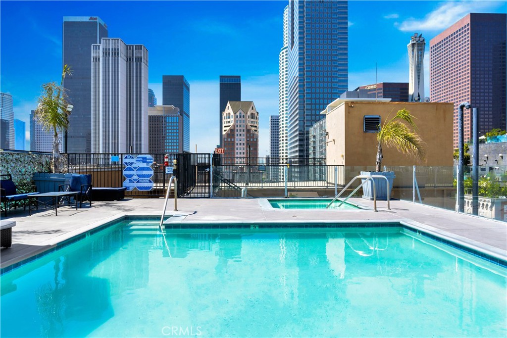 312 W 5th Street 1022