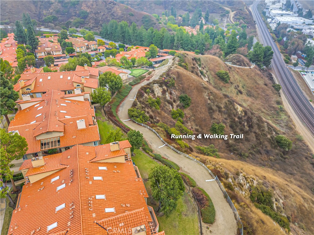 5205 Box Canyon Court 19C