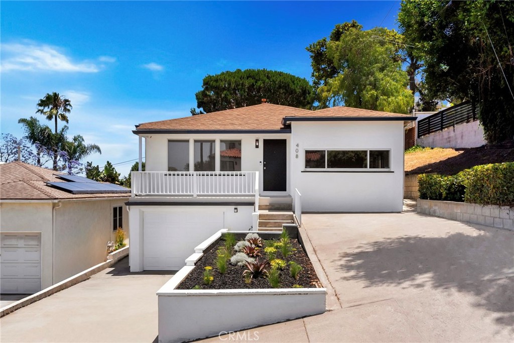 408 W Manchester Avenue