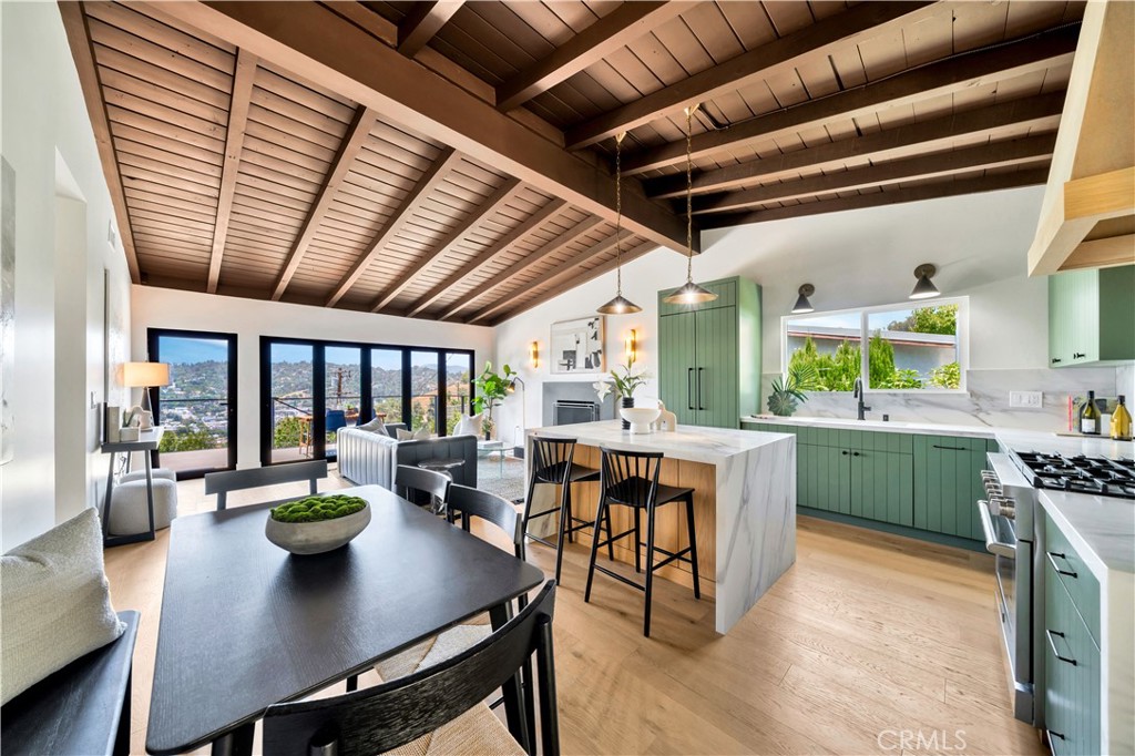 819 Montecito Drive
