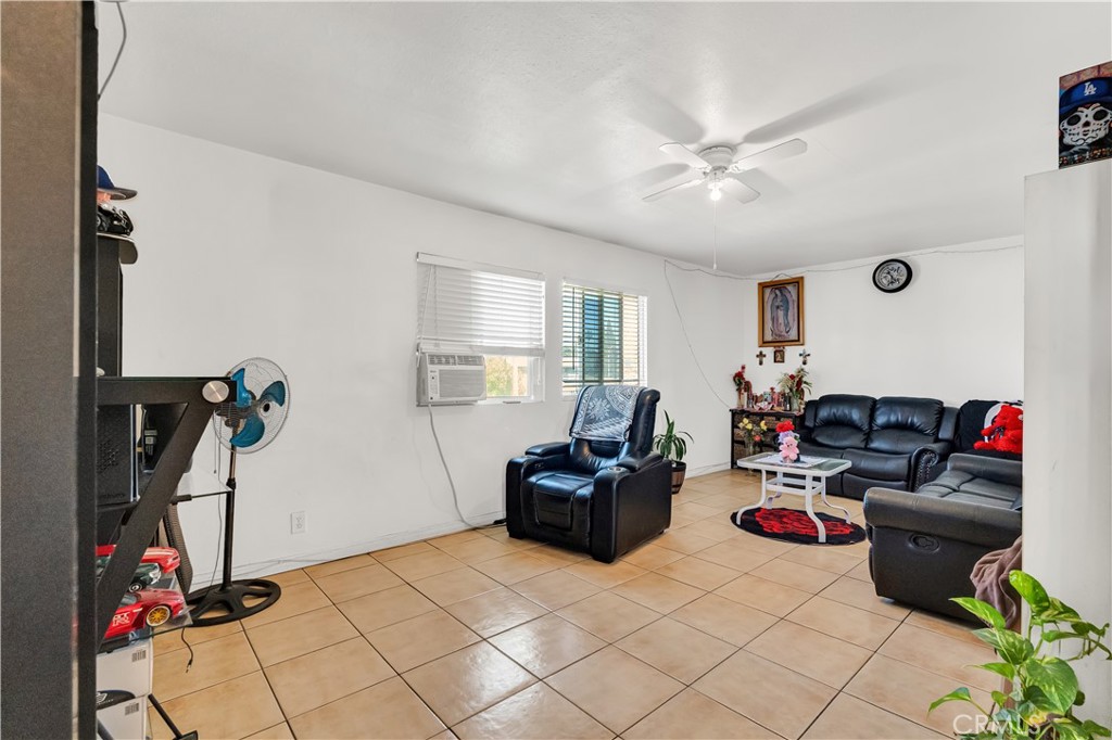 146 E 89th Street