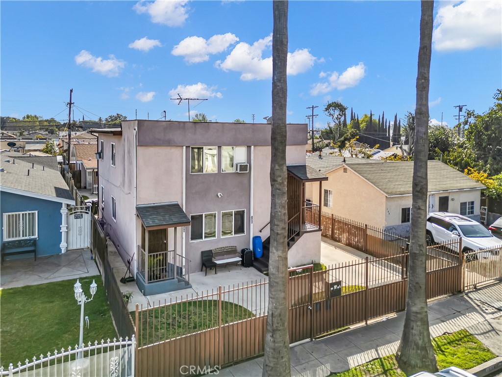 146 E 89th Street