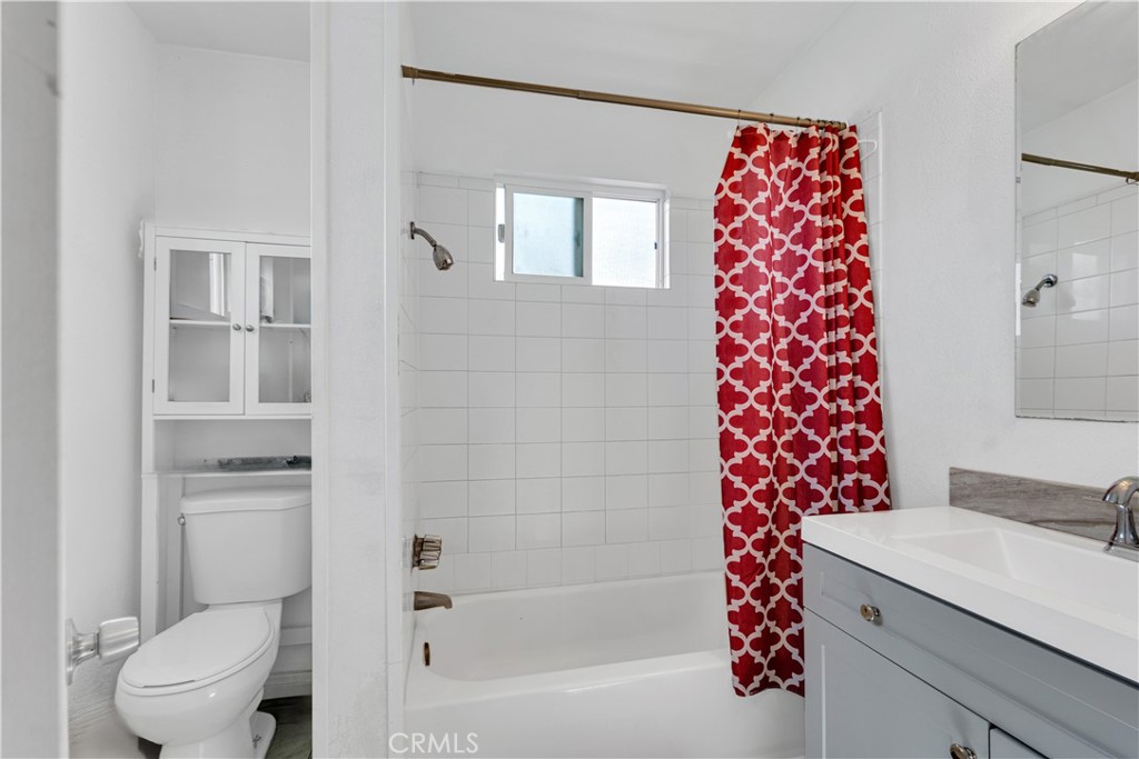 146 E 89th Street