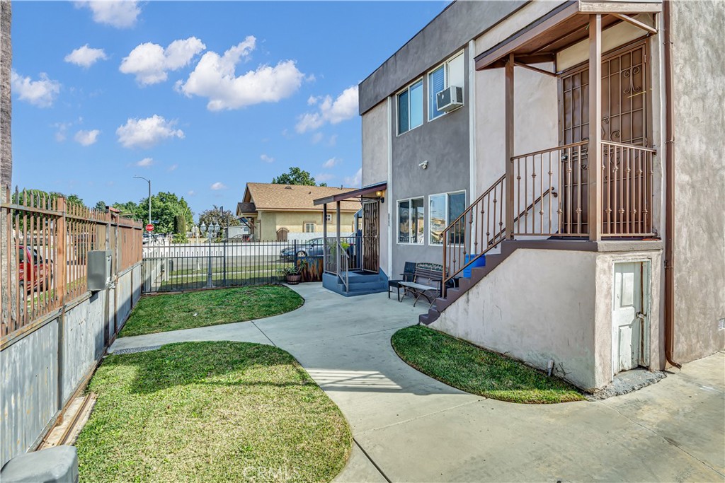 146 E 89th Street