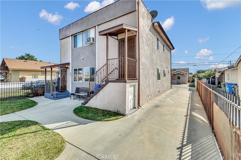 146 E 89th Street