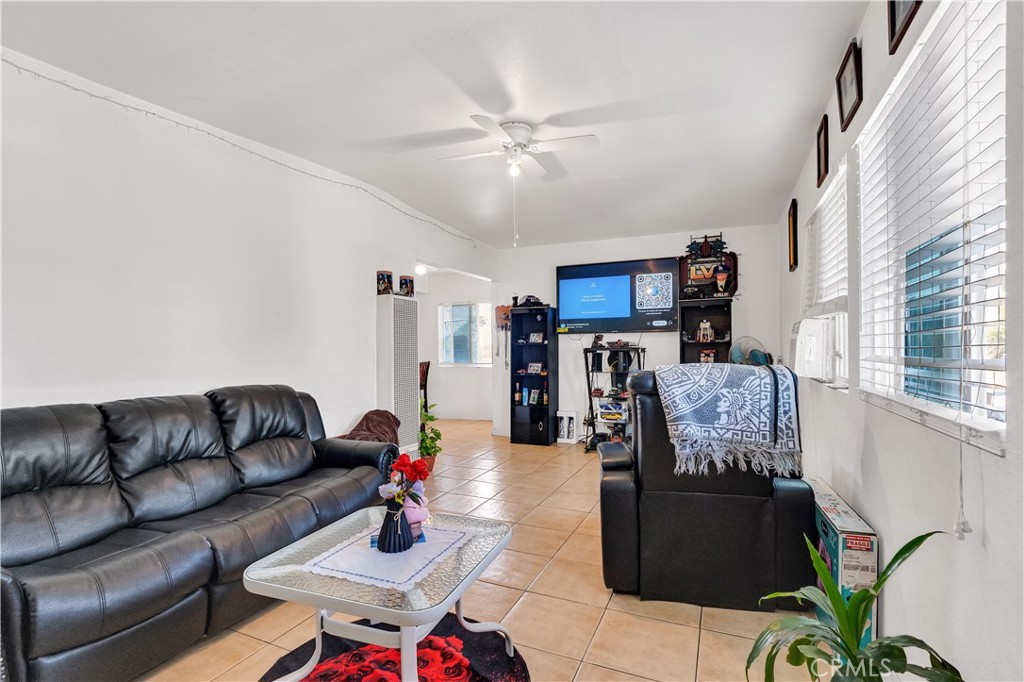 146 E 89th Street
