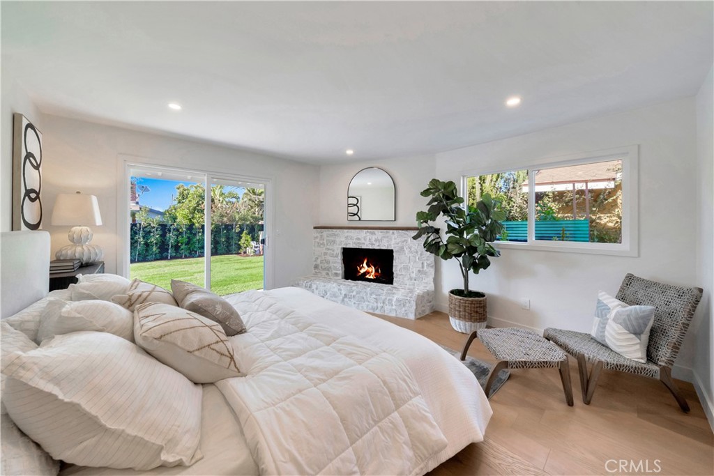 2613 W Chanticleer Road