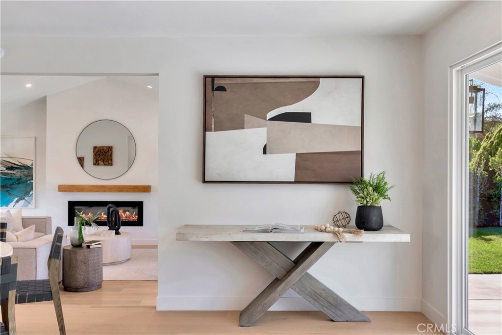 2613 W Chanticleer Road