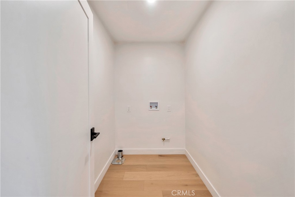 2613 W Chanticleer Road