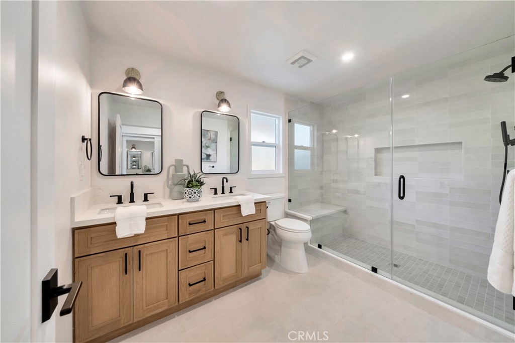 2613 W Chanticleer Road