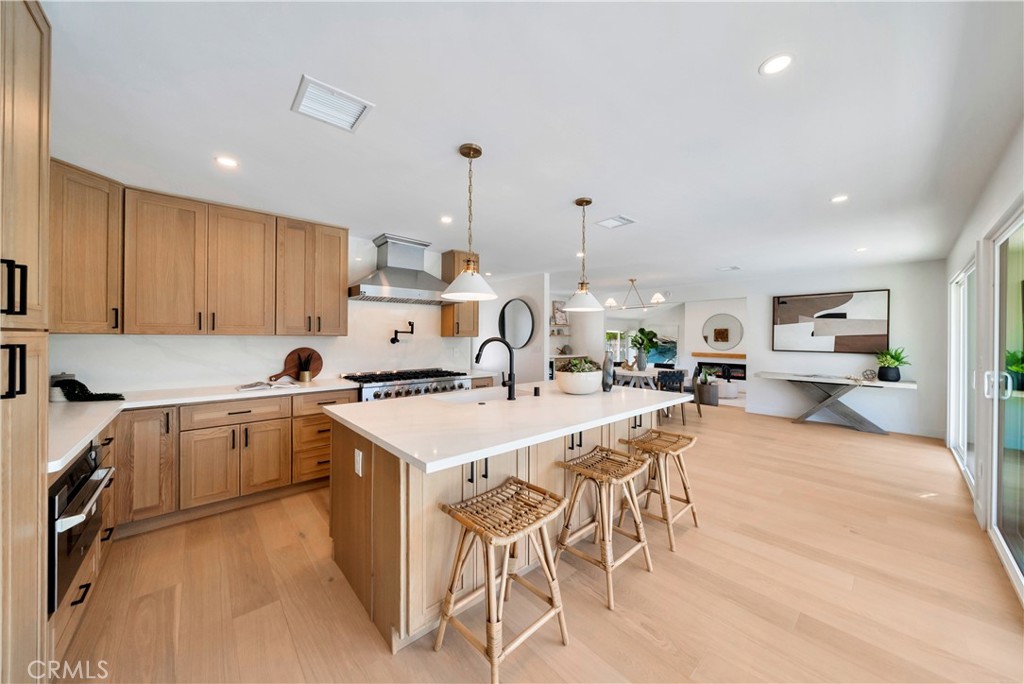 2613 W Chanticleer Road