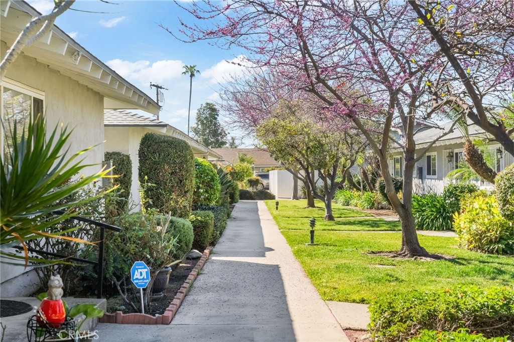 2030 E Santa Clara K2