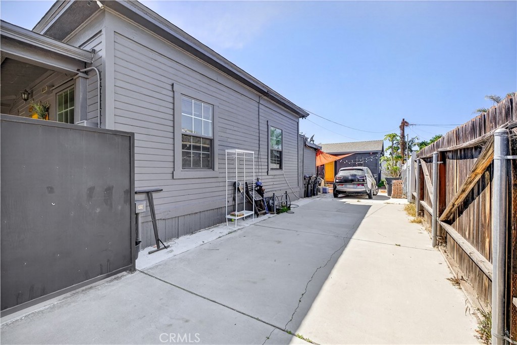 614 N Shelton