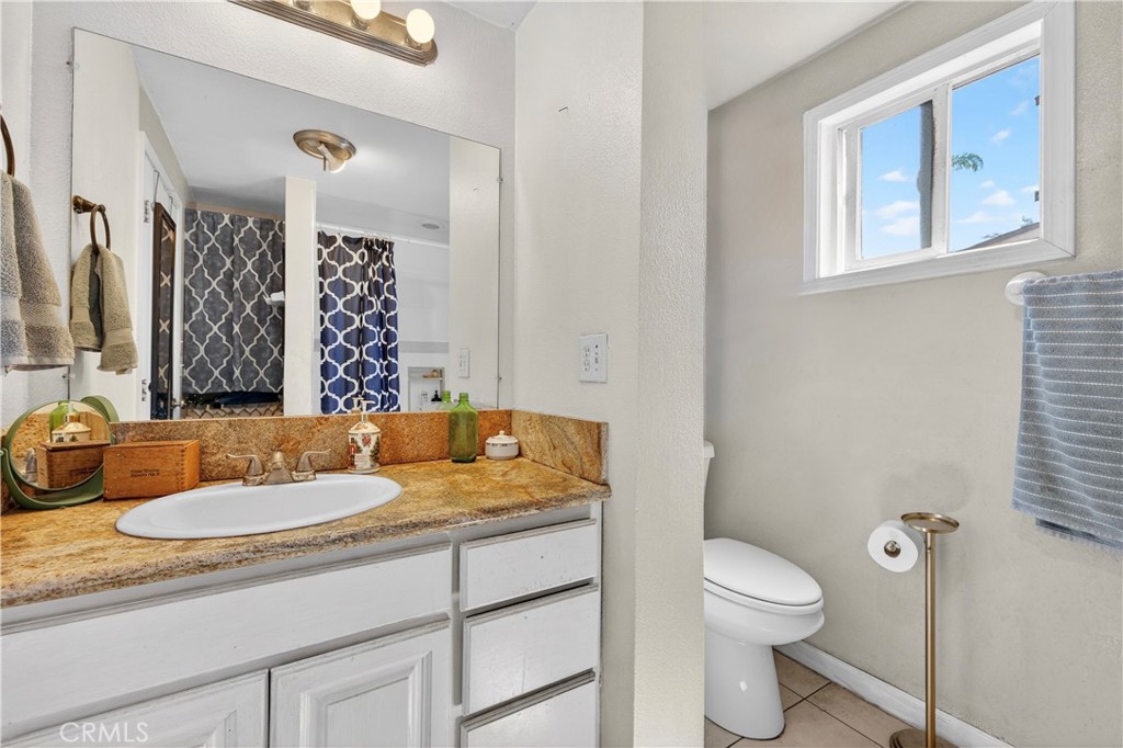 614 N Shelton