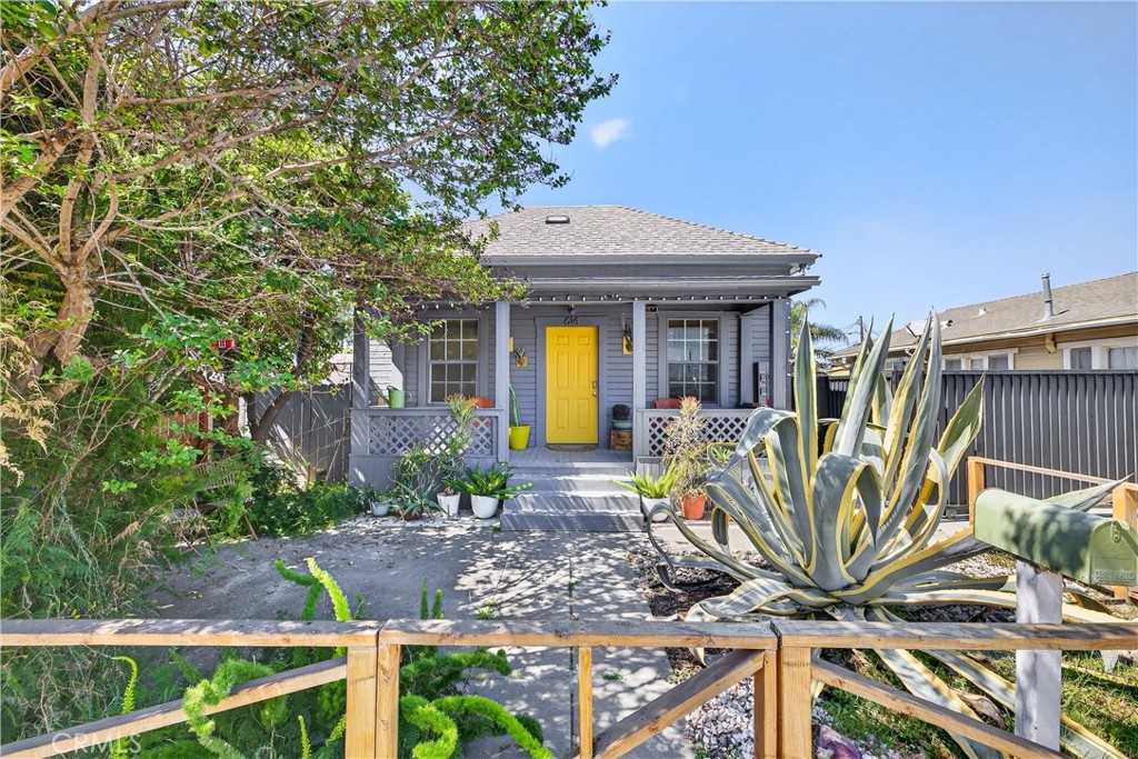 614 N Shelton