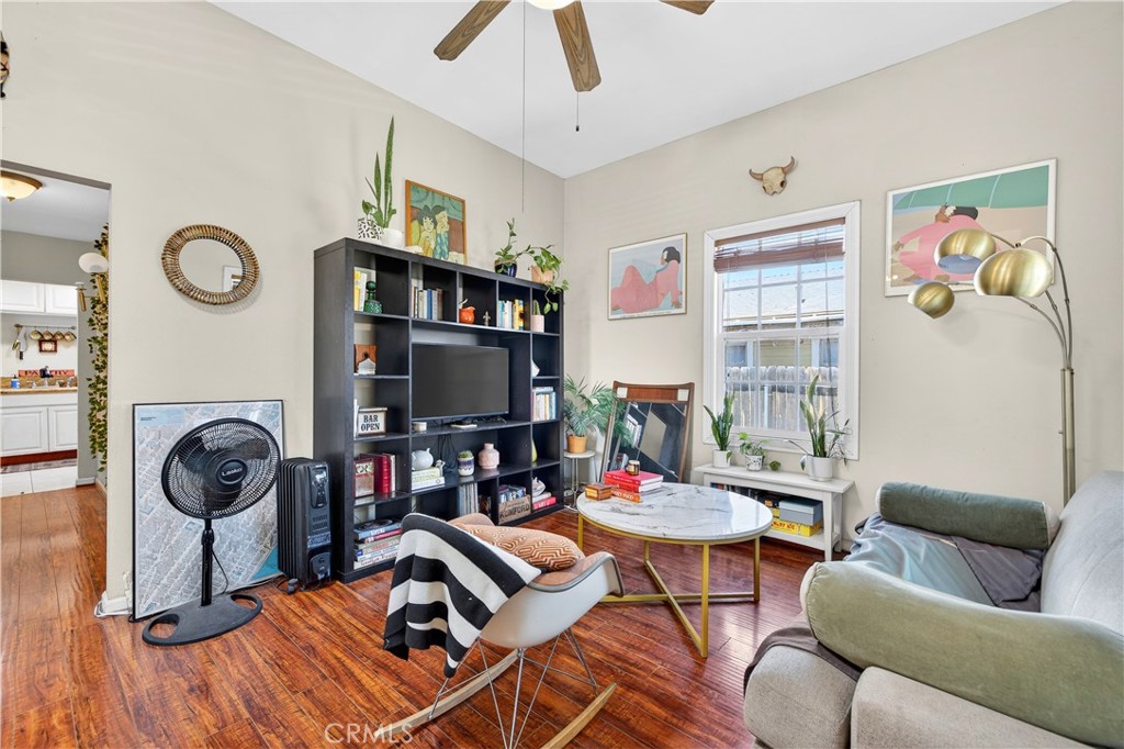 614 N Shelton