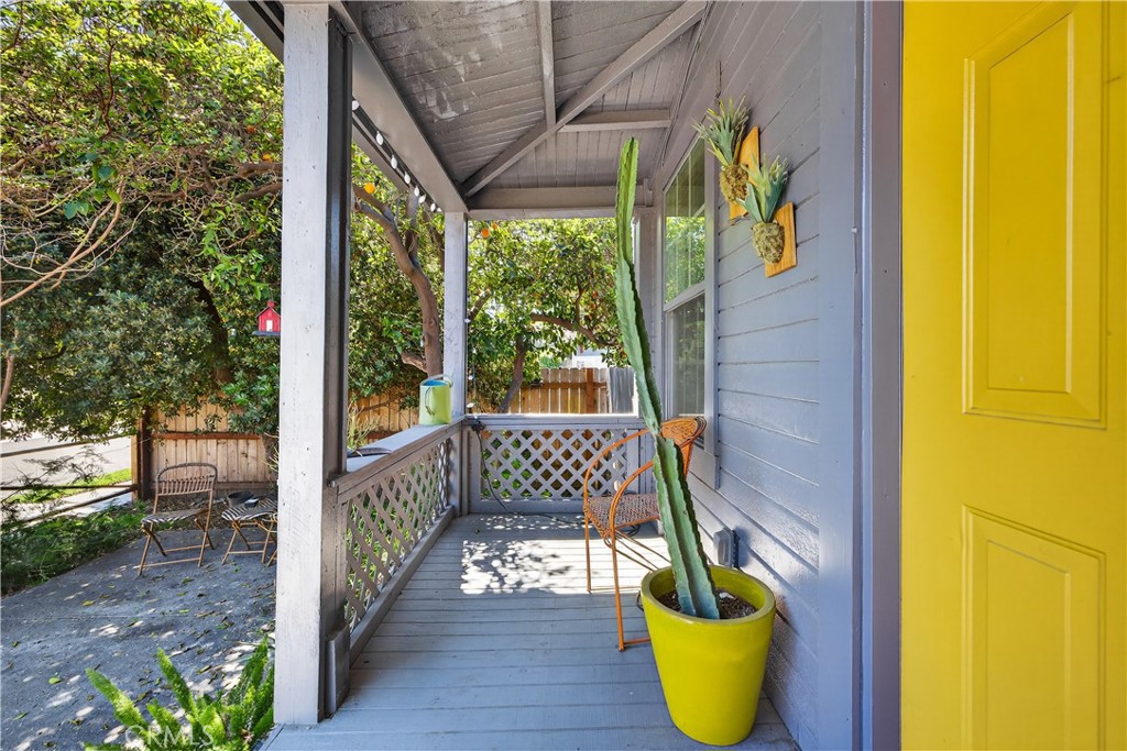 614 N Shelton