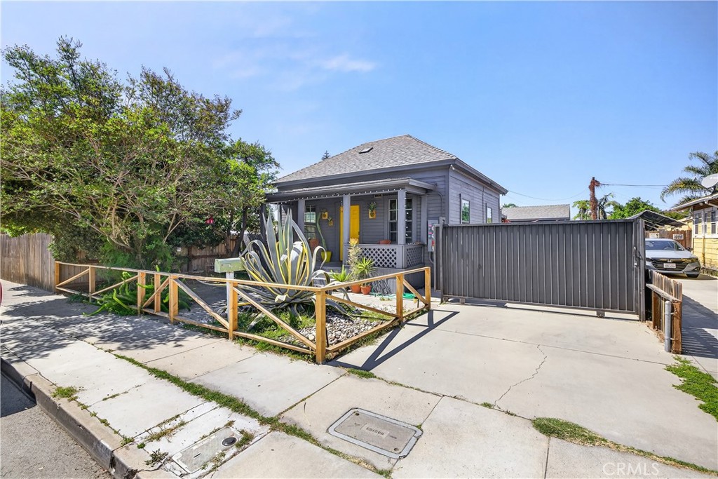 614 N Shelton