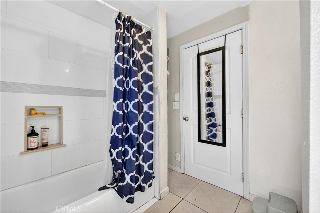 614 N Shelton