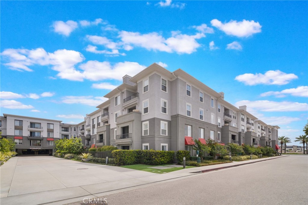 1801 E Katella 2133