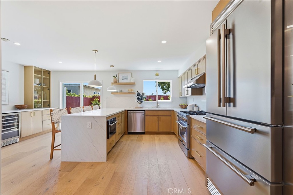 1710 Grant 14
