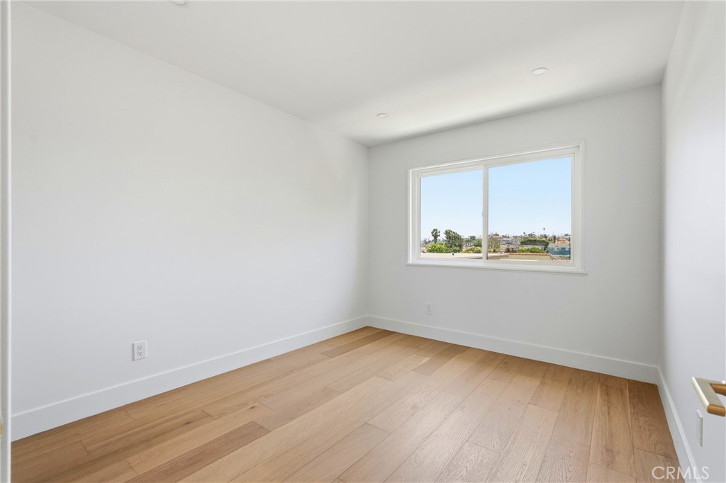 1710 Grant 14