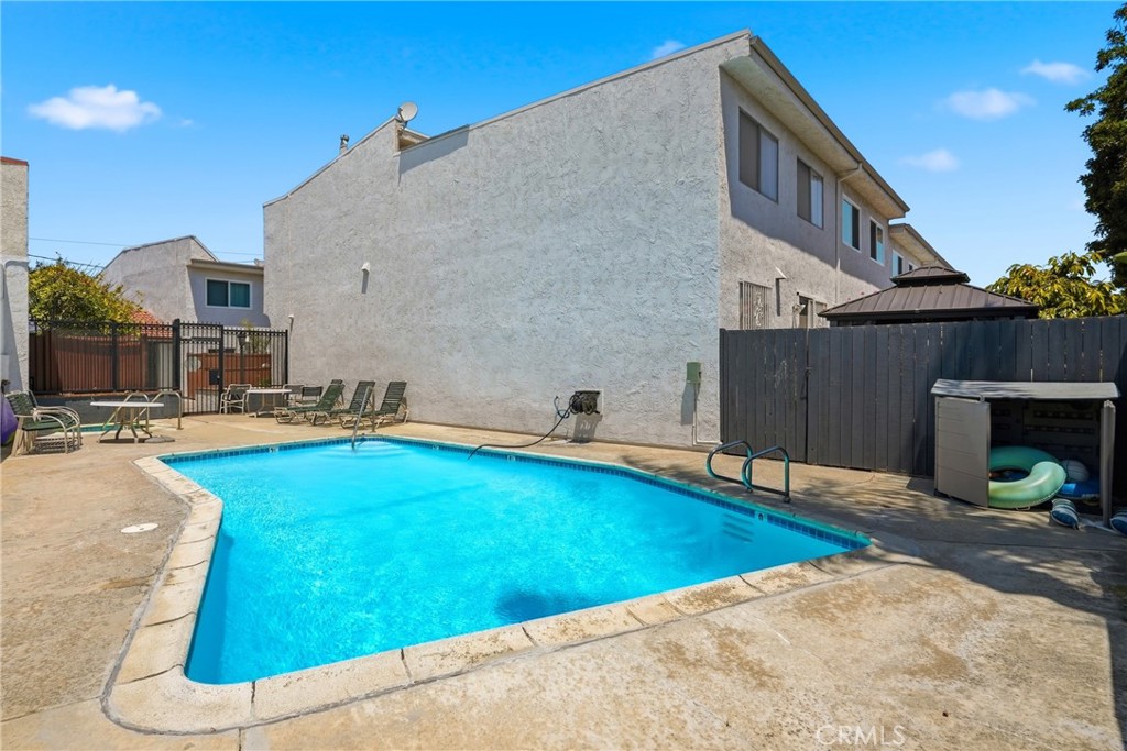 1710 Grant 14