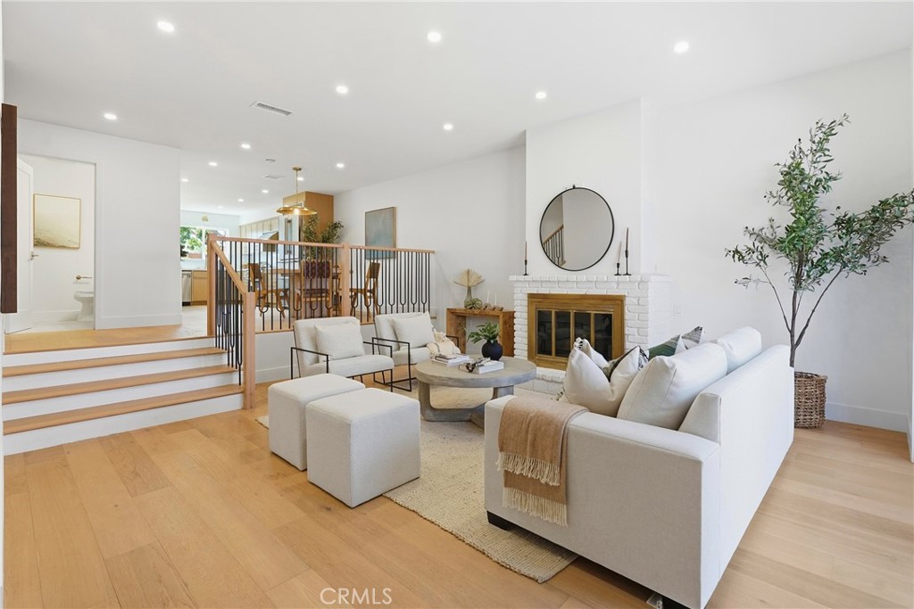 1710 Grant 14