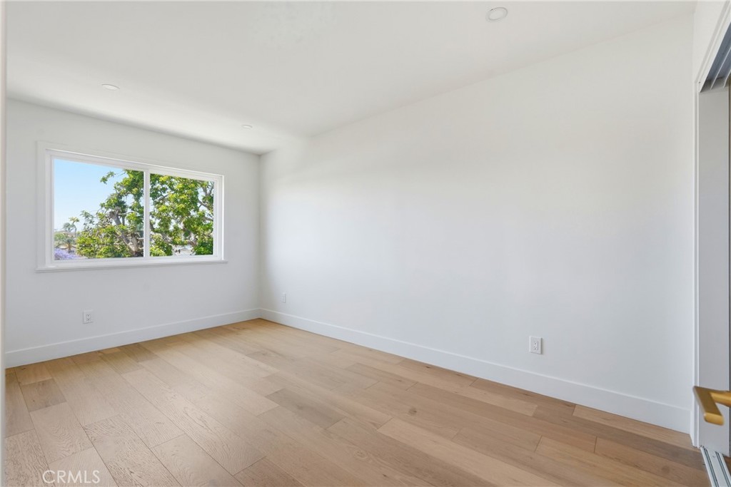 1710 Grant 14