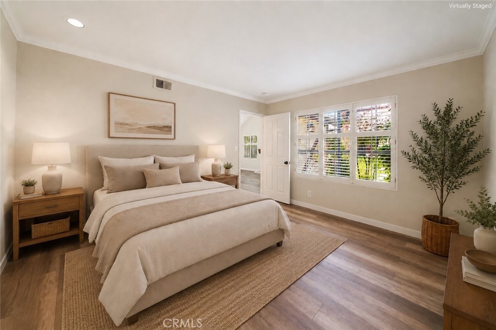 543 W Wilson 7
