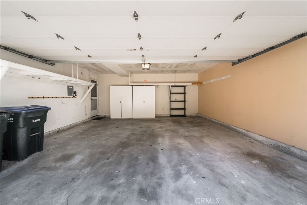 543 W Wilson 7