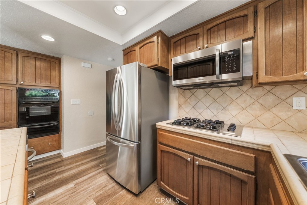 543 W Wilson 7