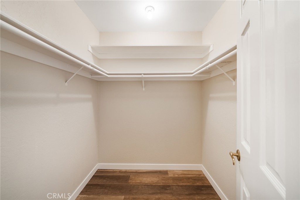 543 W Wilson 7