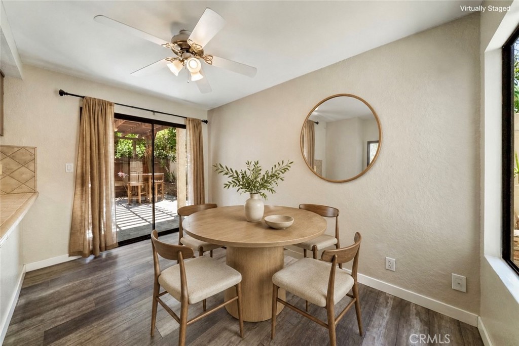 543 W Wilson 7