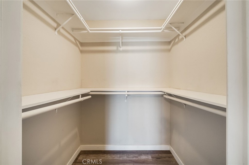 543 W Wilson 7