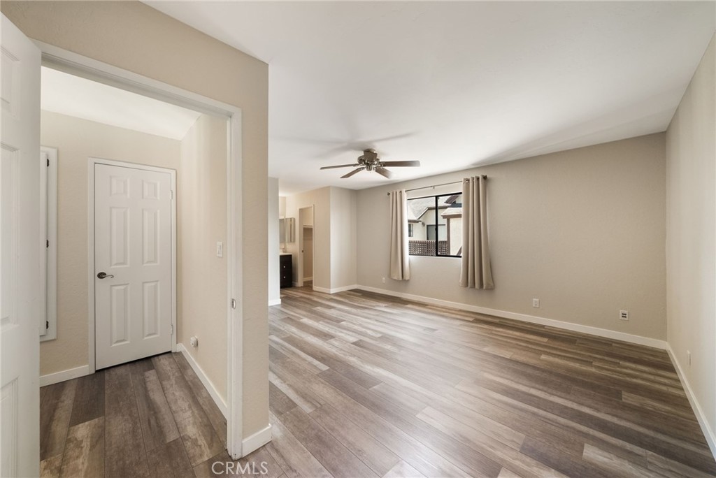 543 W Wilson 7