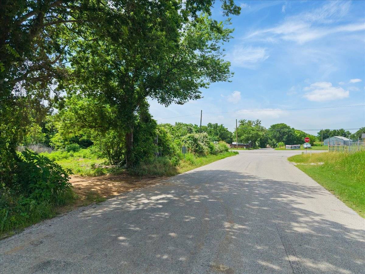 1247 County Road 4590