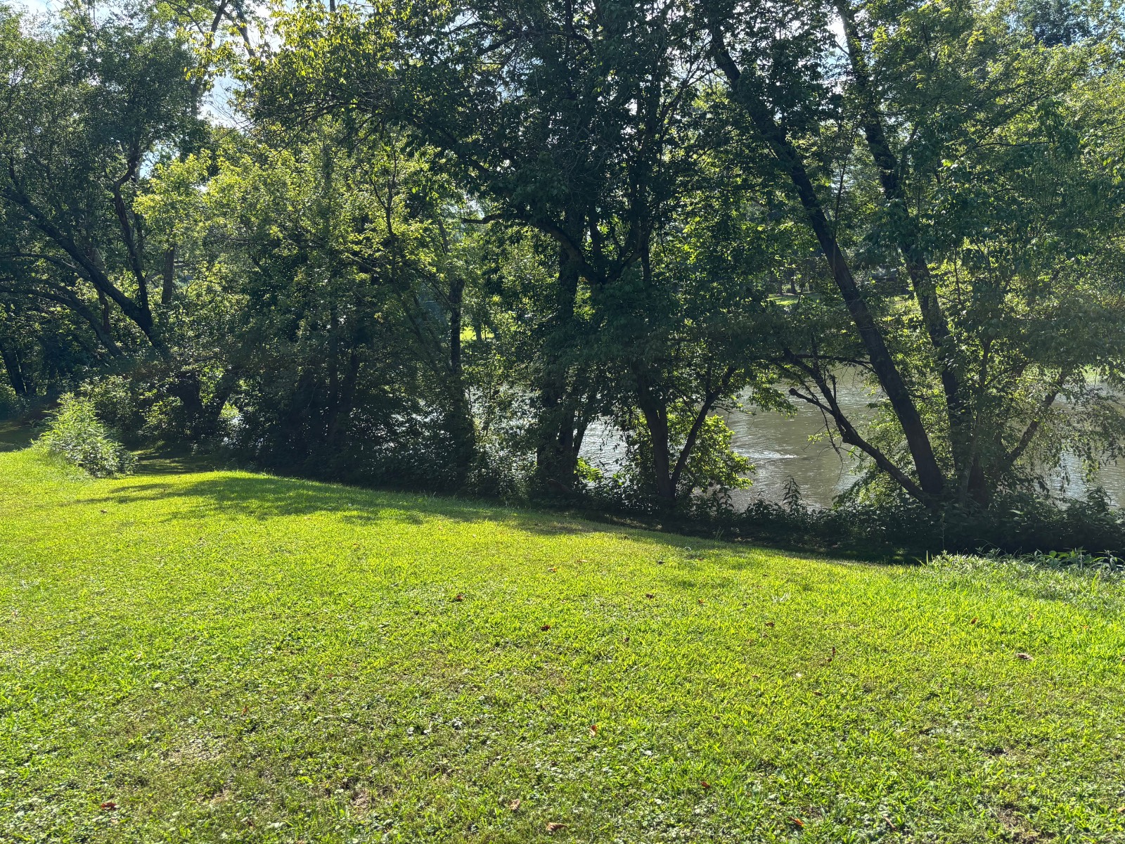 988 S Emerald Isle