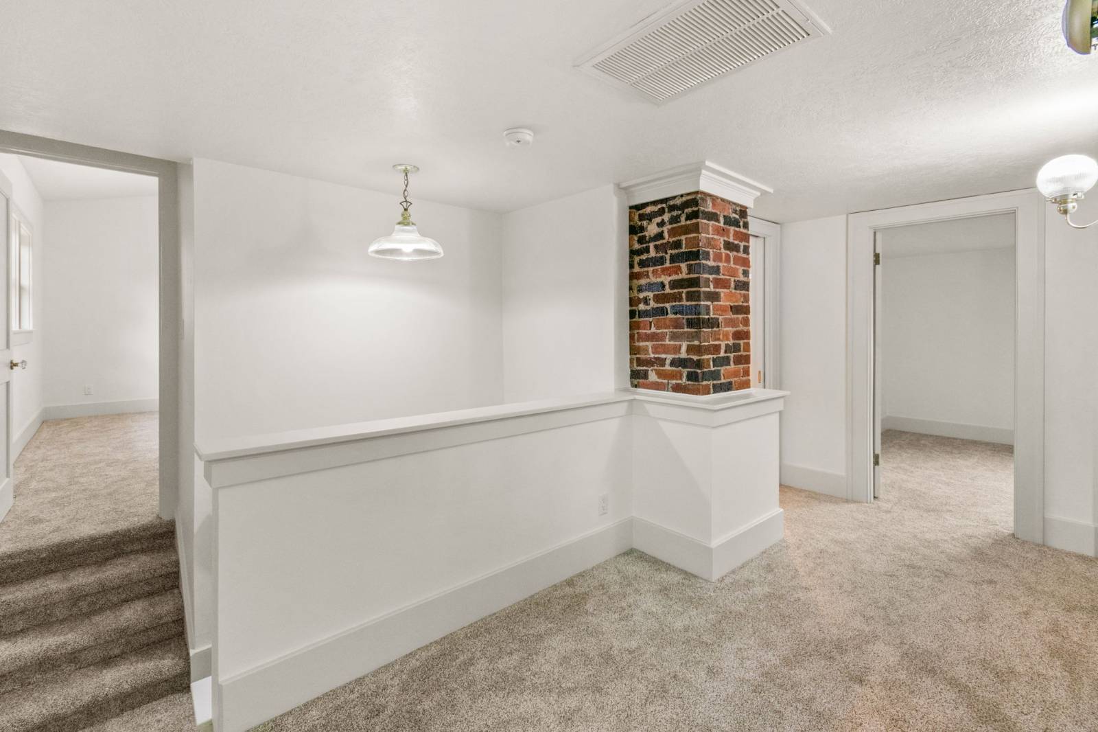 1305 Grand Ave