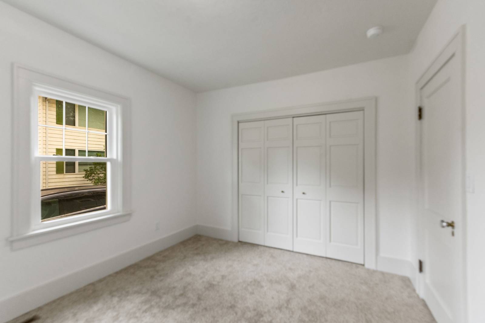 1305 Grand Ave