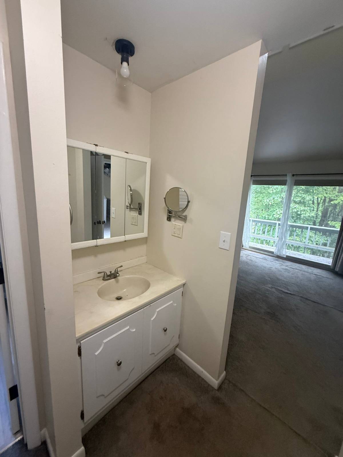 304 Dogwood Ct