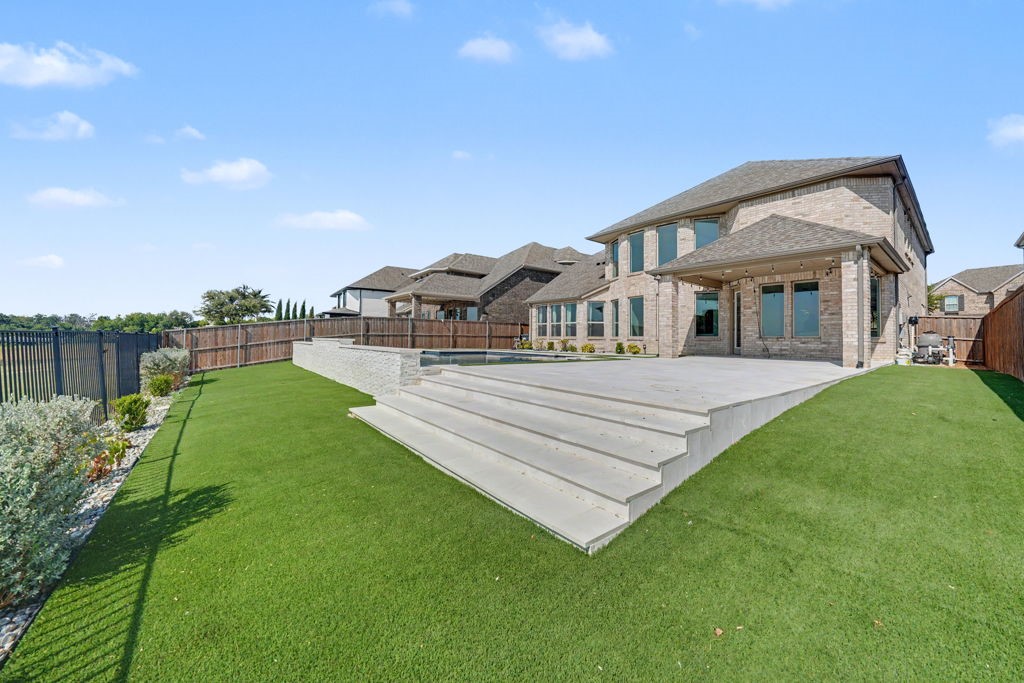2016 Binns Drive